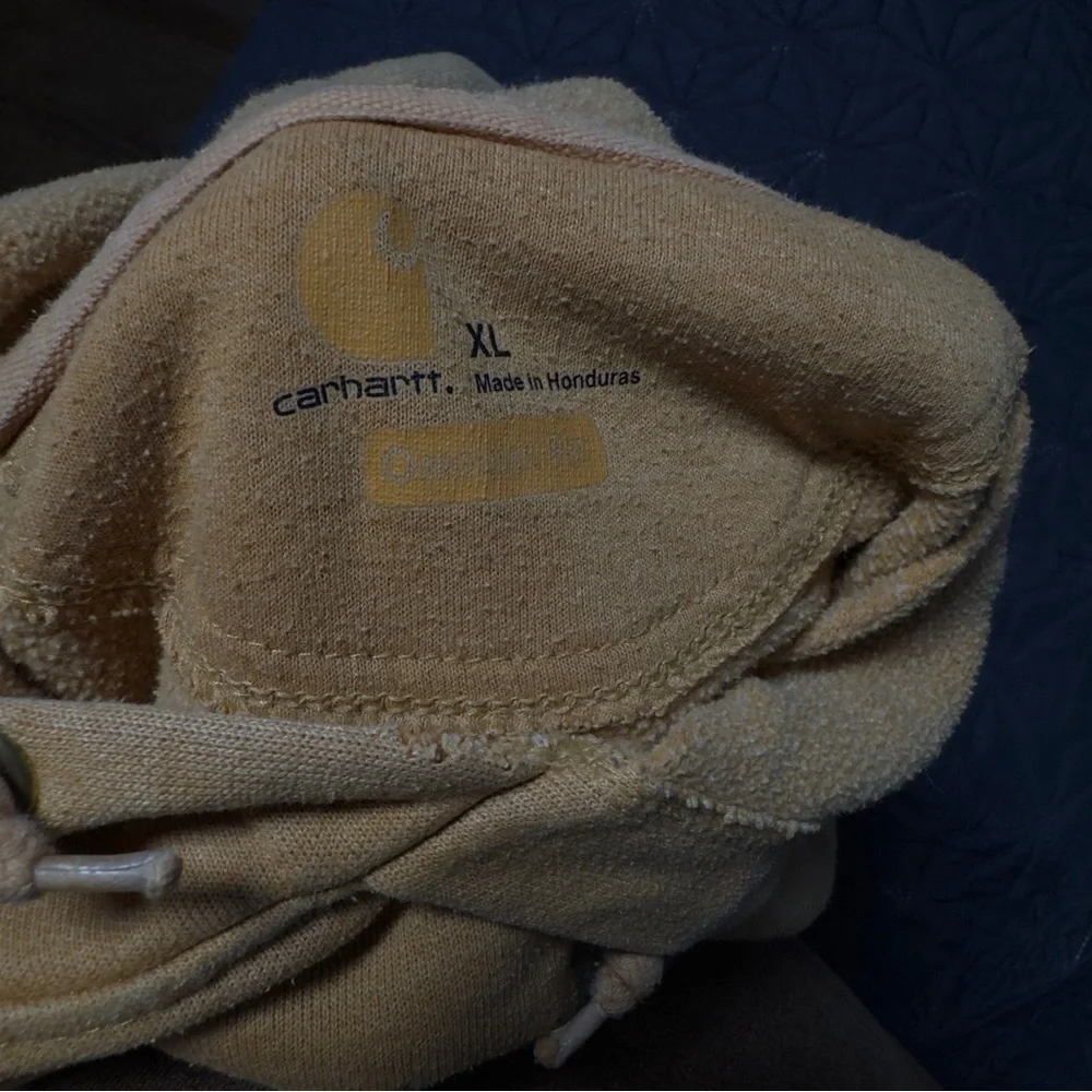 Carhartt Tan Hooded Sweatshirt with Dark Logo - Picture 2 of 3